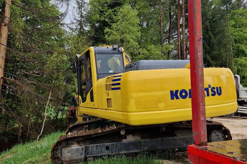 OmecoHub - Immagine KOMATSU PC240NLC-8